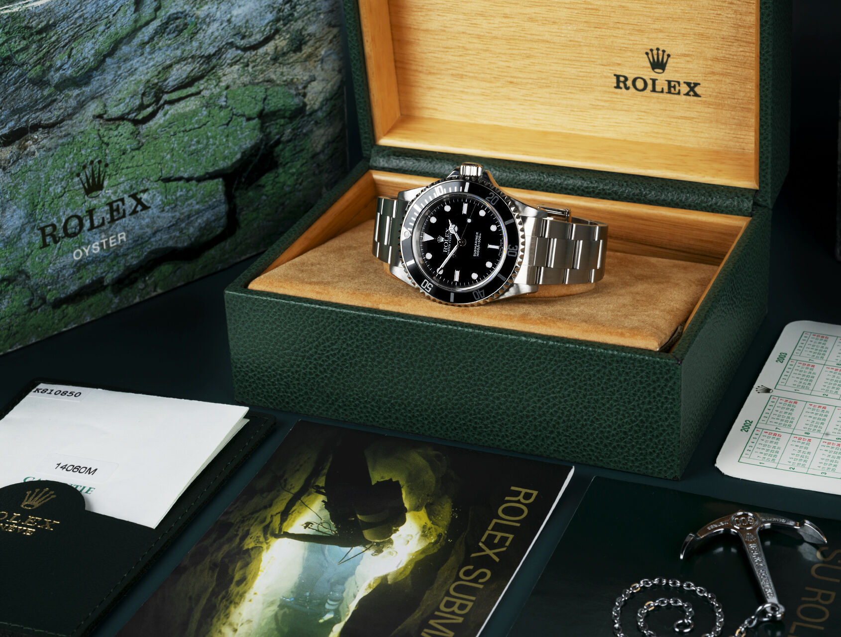 ref 14060M | 14060M - UK Retailed | Rolex Submariner 