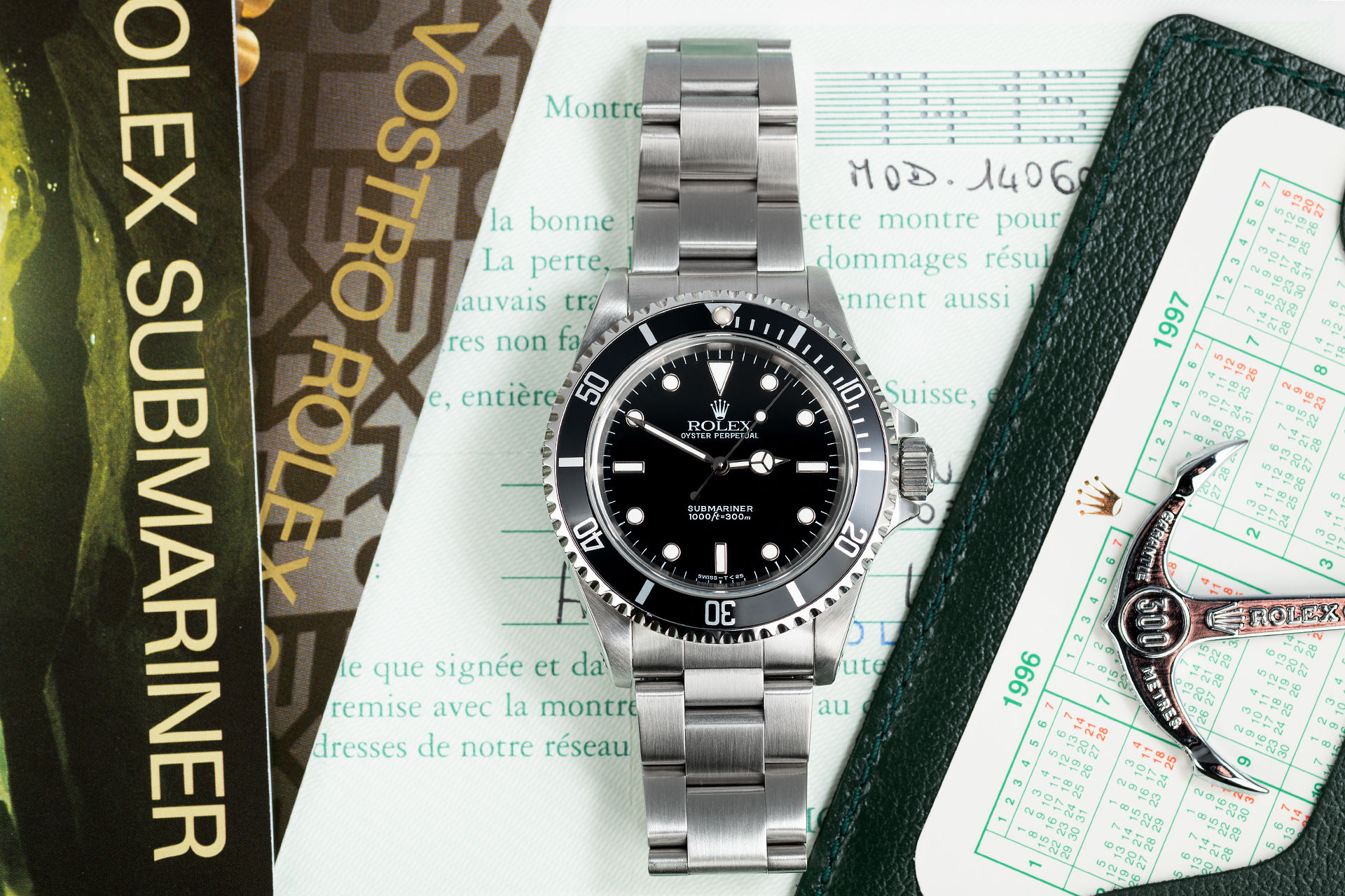 ref 14060 | 'Anodised Bezel' Classic Model  | Rolex Submariner 