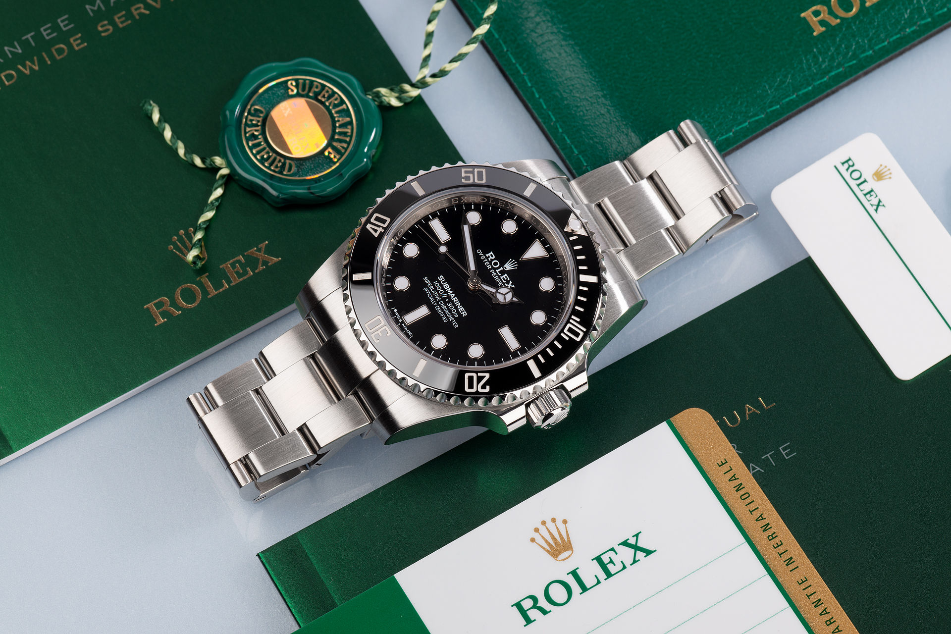 ref 114060 | Box & Certificate | Rolex Submariner 