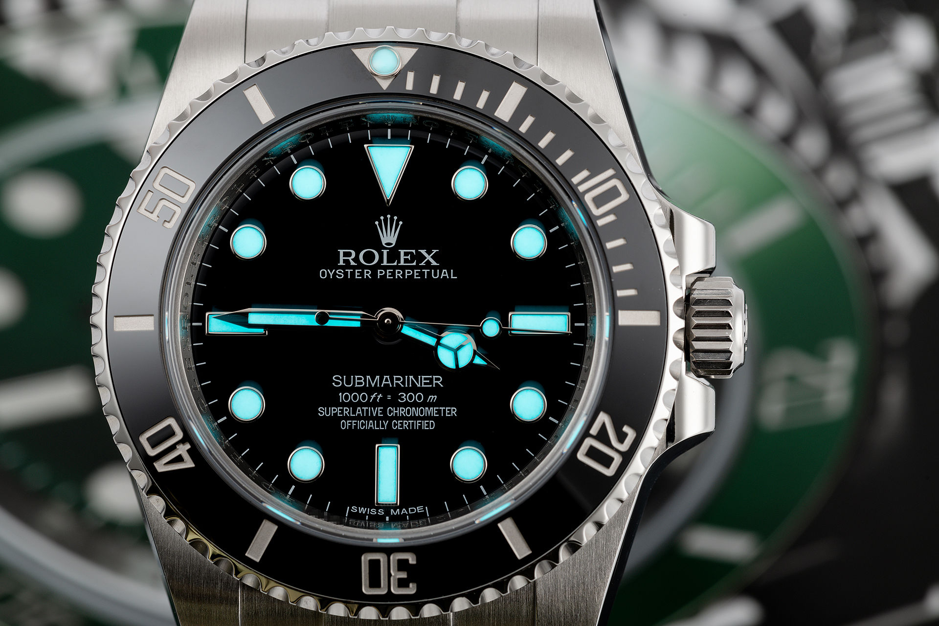 ref 114060 | 'Box & Certificate' | Rolex Submariner 