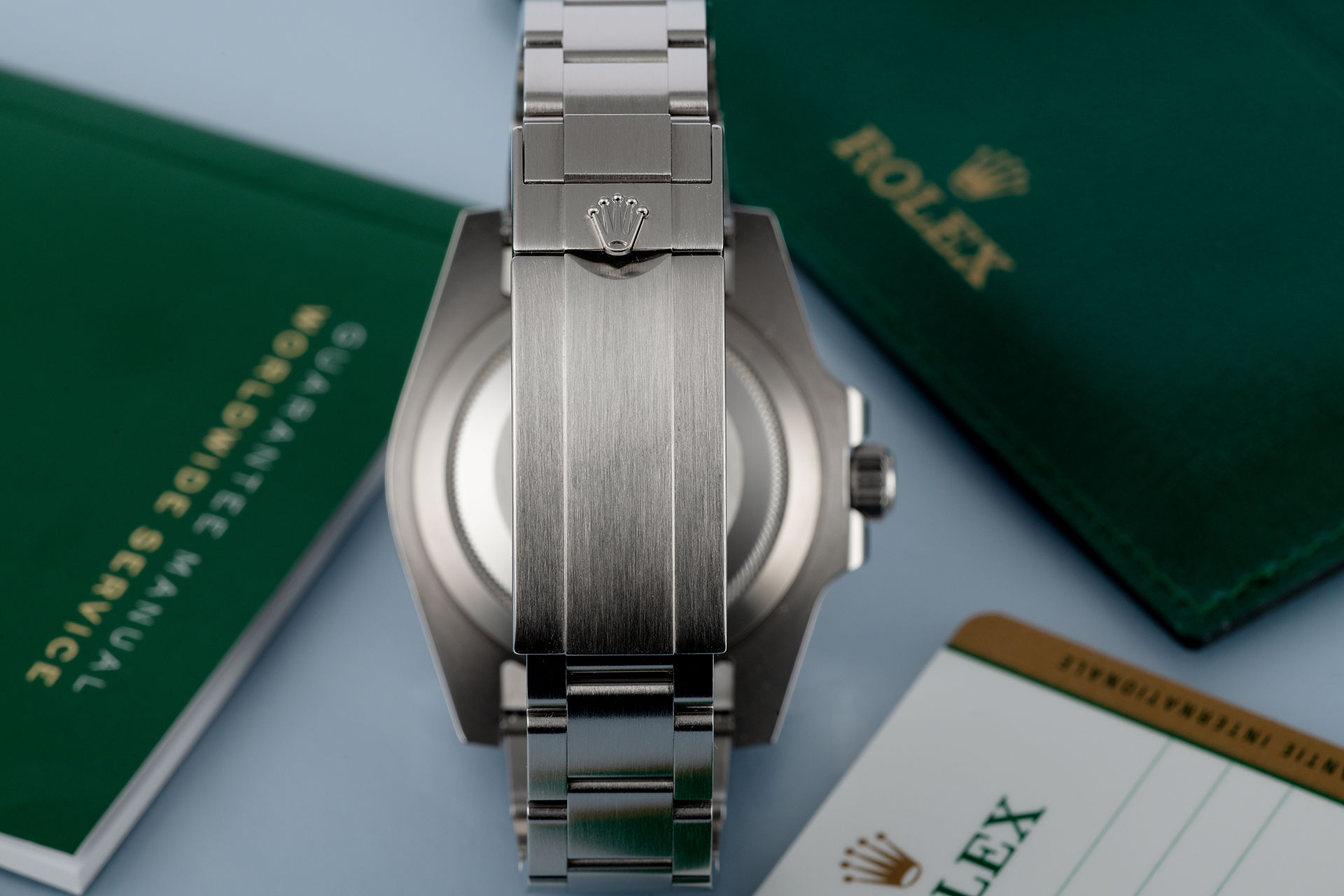 ref 114060 | 'Box & Certificate' | Rolex Submariner 