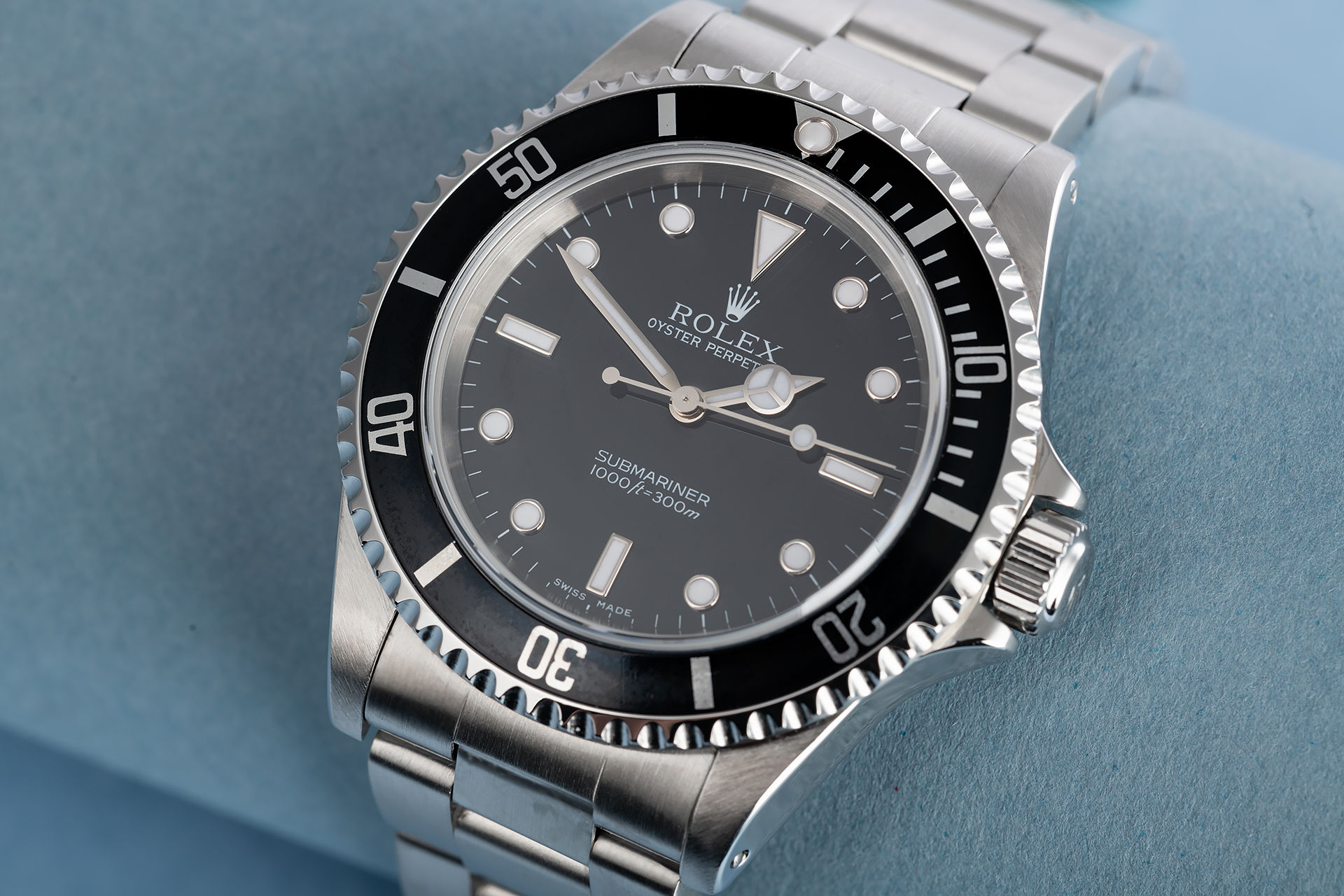 ref 14060M | Box & Certificate | Rolex Submariner 