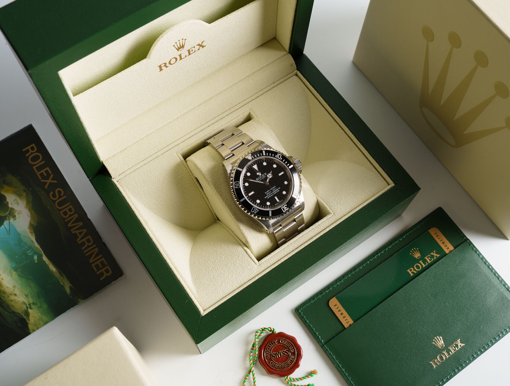 ref 14060M | 'COSC' Superlative Chronometer | Rolex Submariner 