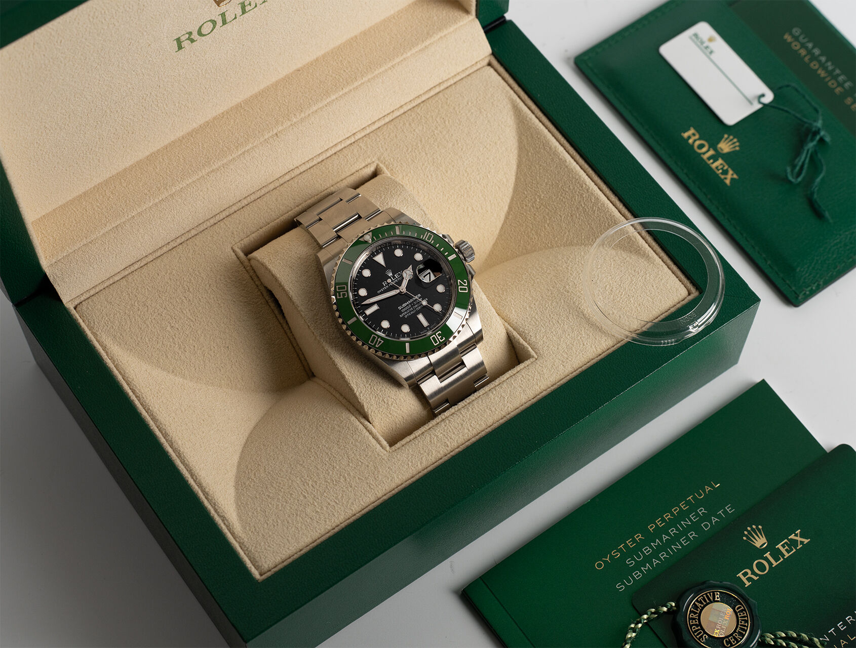 ref 126610LV | 126610LV - Starbucks | Rolex Submariner Date