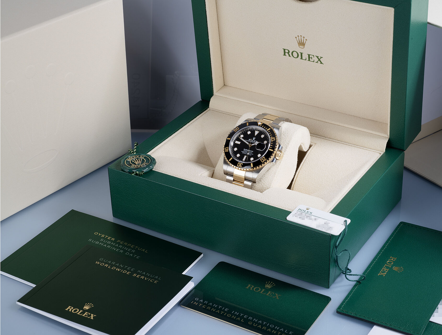 ref 126613LN | 126613LN - Gold & Steel | Rolex Submariner Date