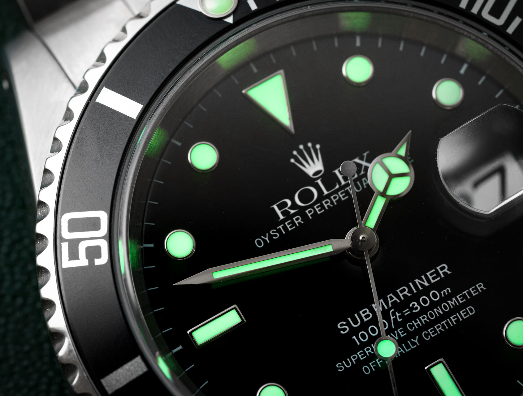 ref 16610 | 16610 - Box & Papers | Rolex Submariner Date