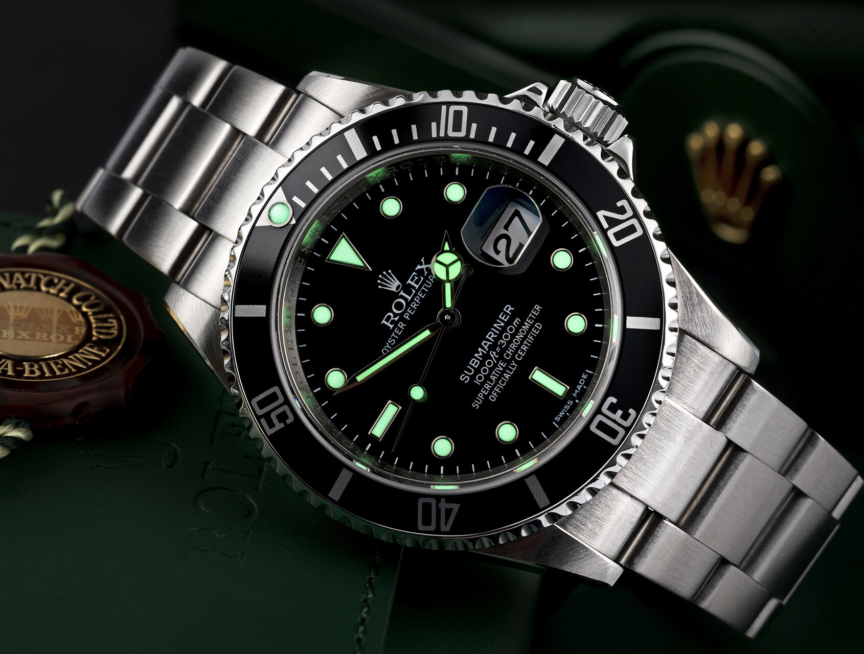 ref 16610 | 16610 - Box & Papers | Rolex Submariner Date