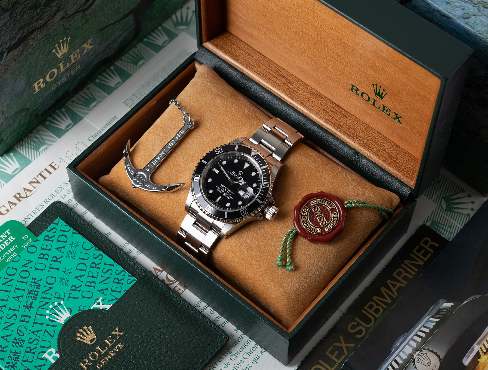 ref 16610 | 16610 - Like New | Rolex Submariner Date