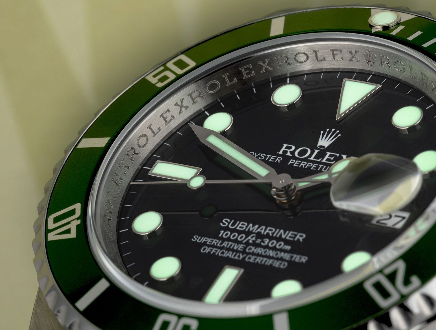 ref 16610LV | 16610LV - Kermit | Rolex Submariner Date