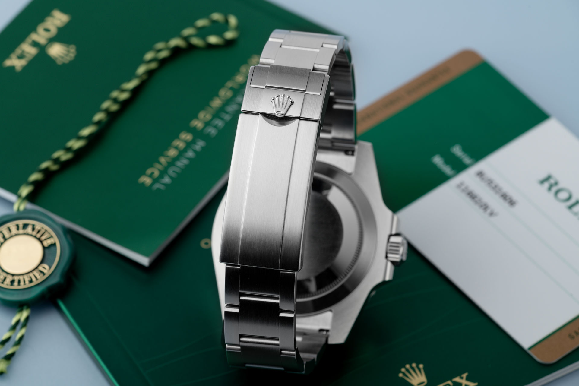 ref 116610LV | 5-year Warranty Box & Certificate | Rolex Submariner Date