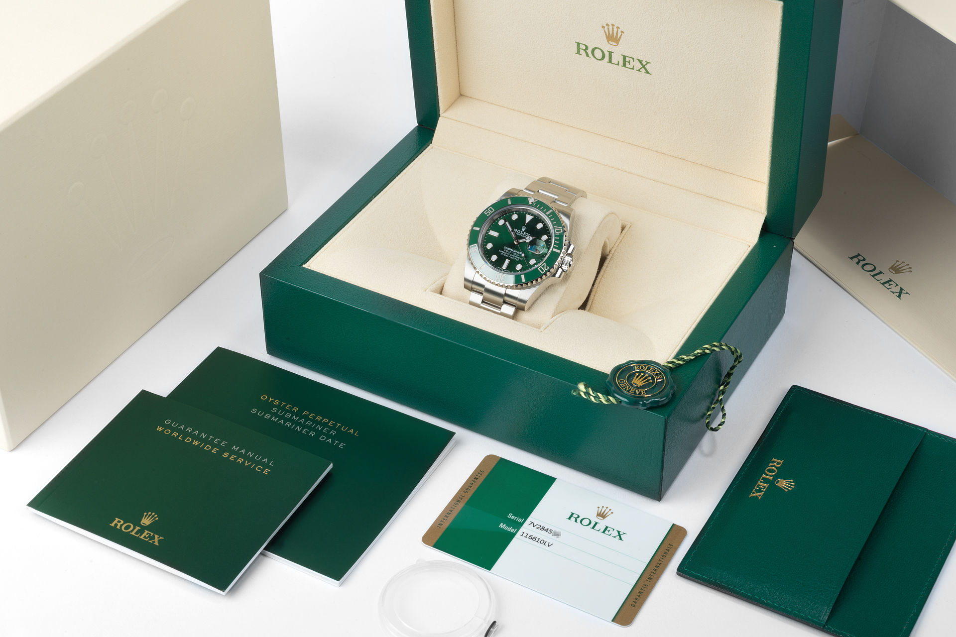 ref 116610LV | 5 Year Warranty - Full Set | Rolex Submariner Date