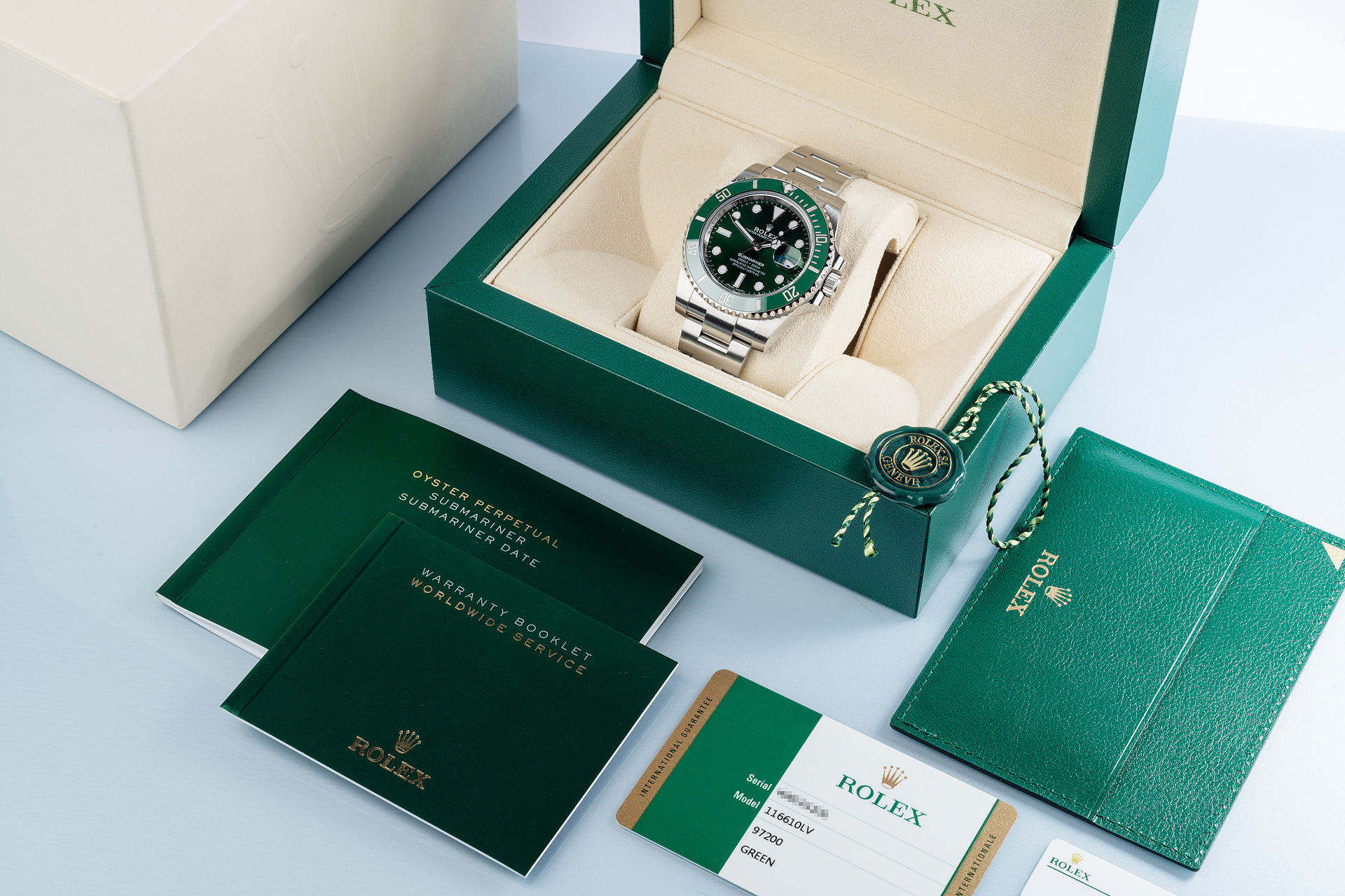 ref 116610LV | '5 Year Warranty' | Rolex Submariner Date