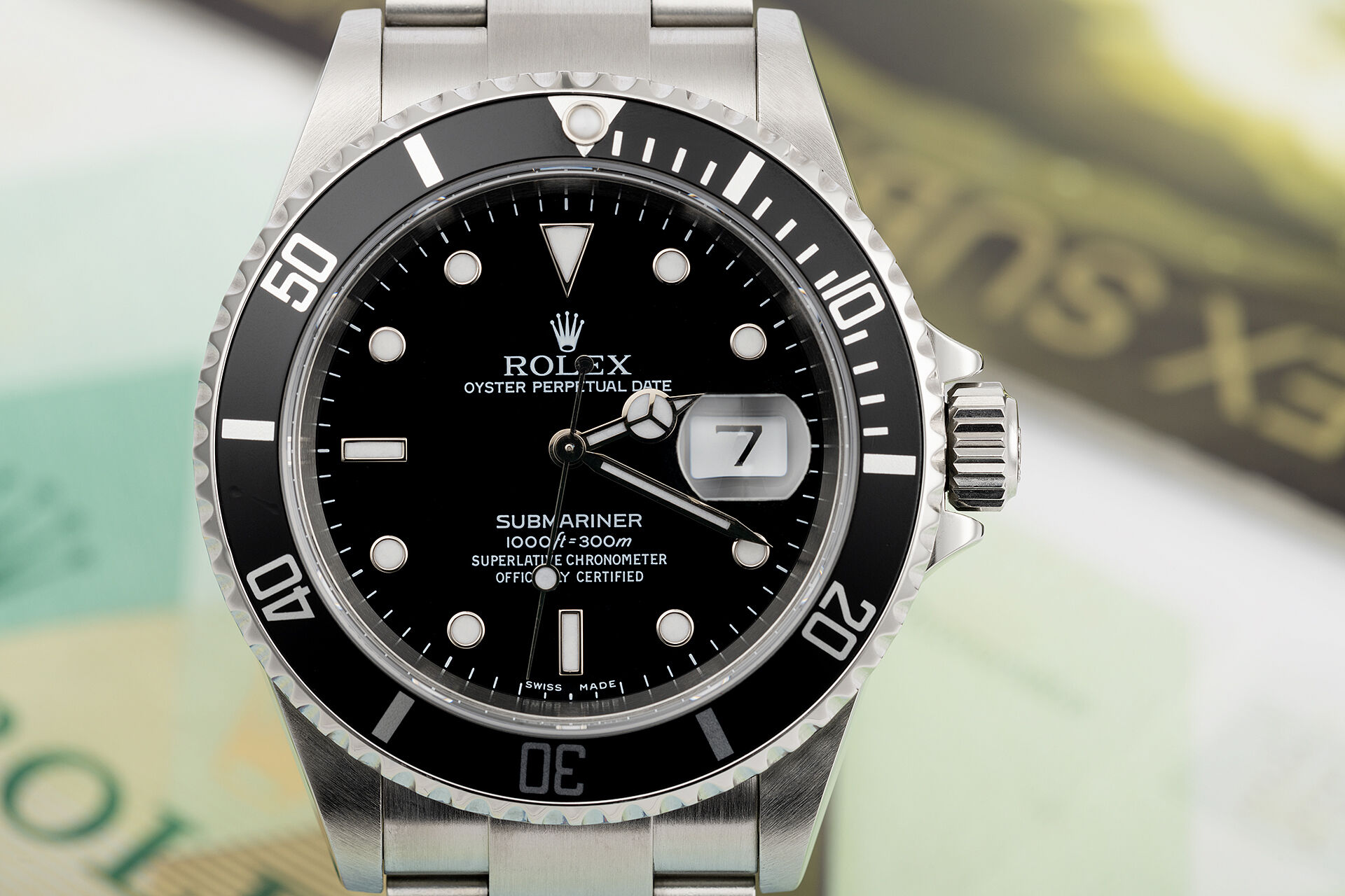 ref 16610 | 40mm Box & Certificate | Rolex Submariner Date