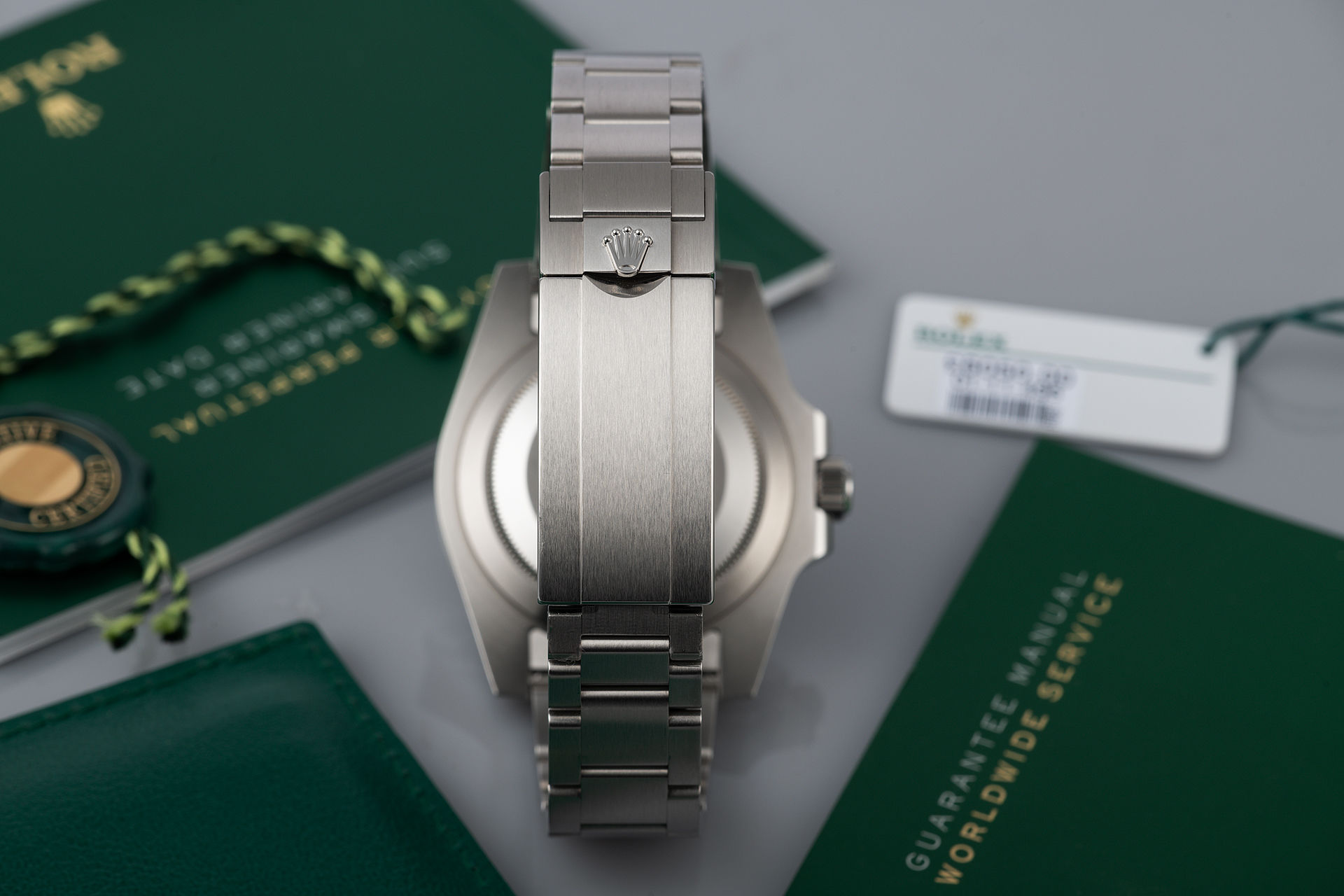 ref 116610LV | Box & Certificate | Rolex Submariner Date