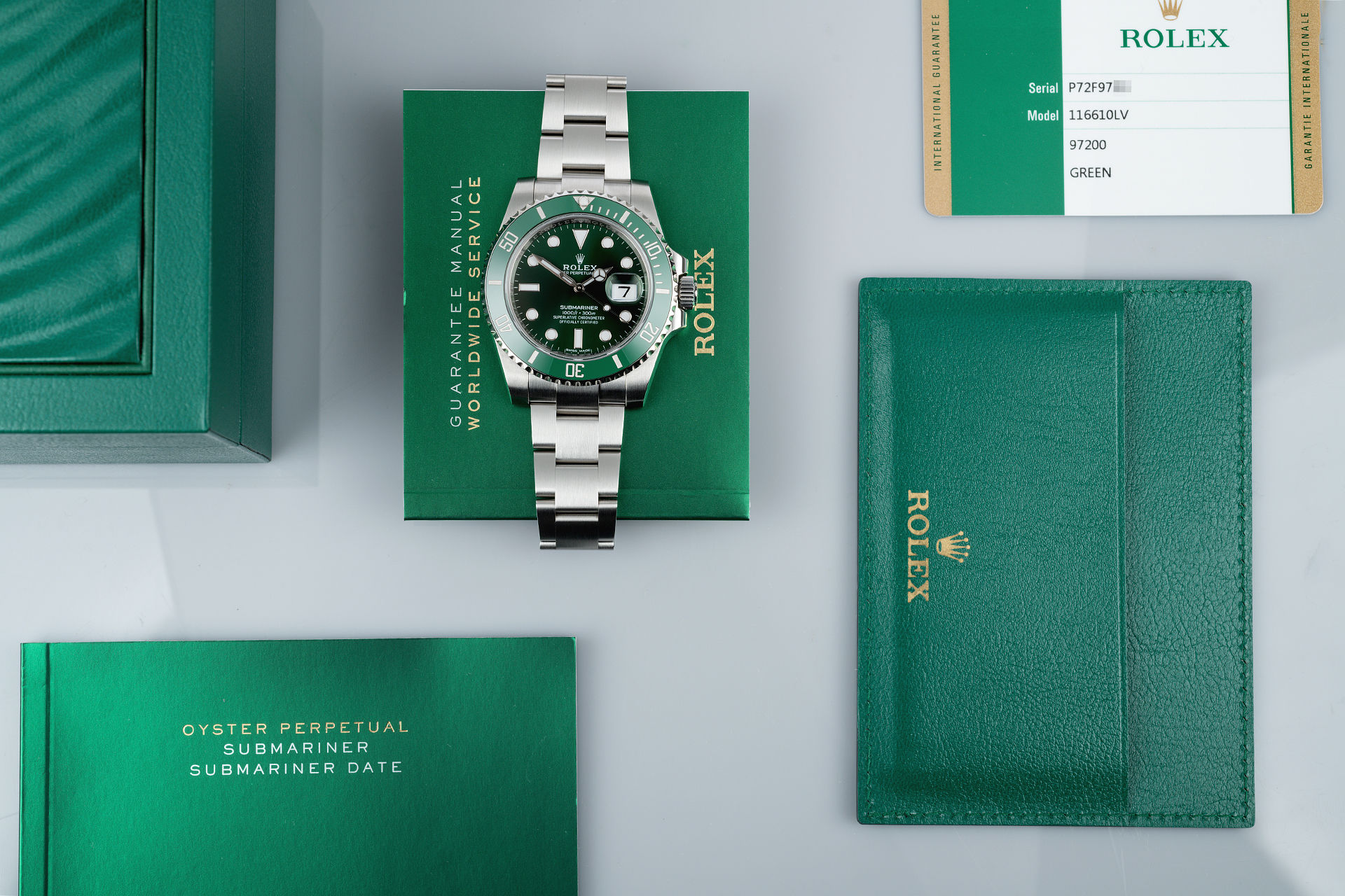 ref 116610LV | Box & Certificate | Rolex Submariner Date