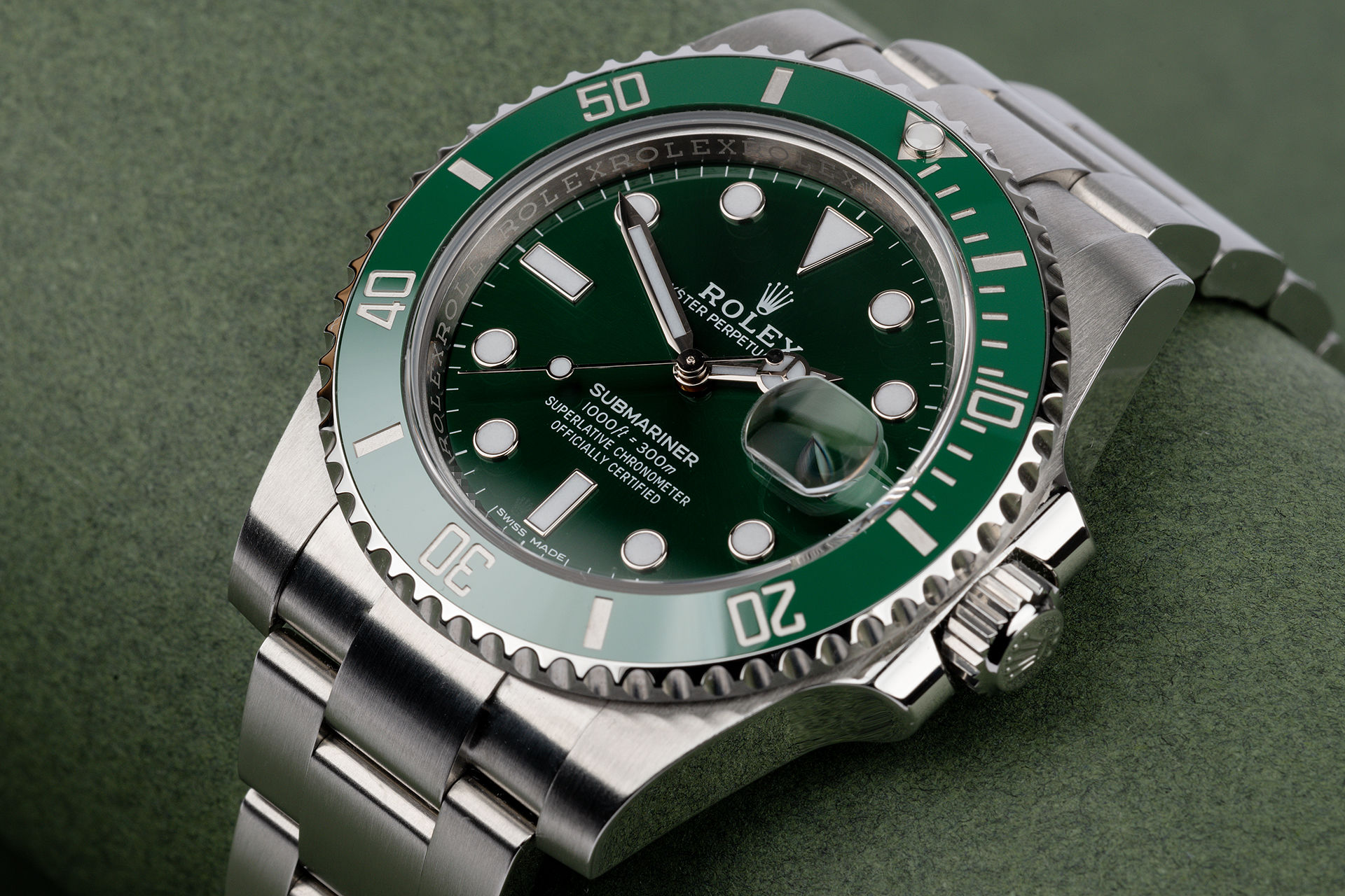 ref 116610LV | Box & Certificate | Rolex Submariner Date