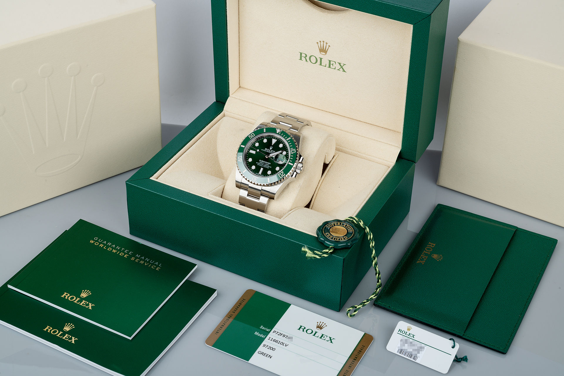 ref 116610LV | Box & Certificate | Rolex Submariner Date