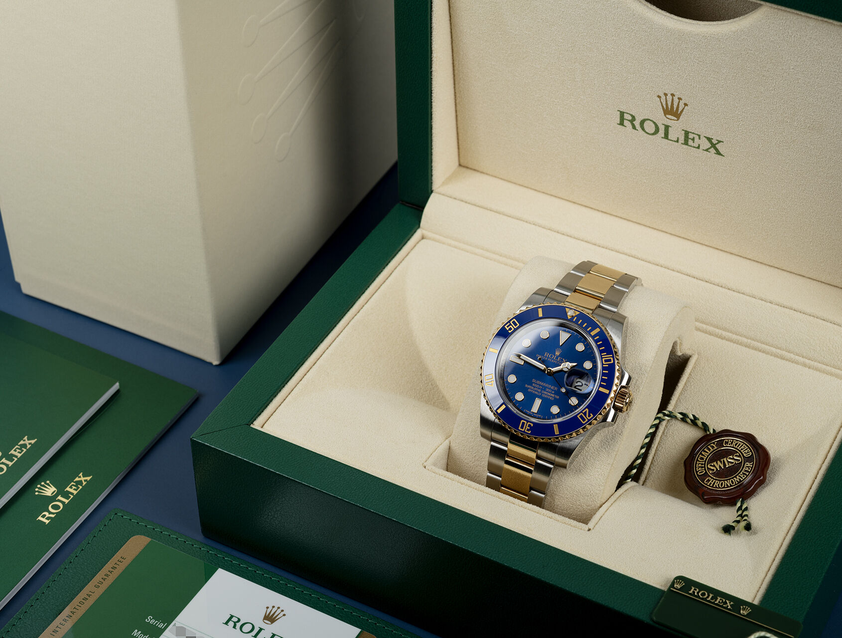 ref 116613LB | Box & Certificate | Rolex Submariner Date