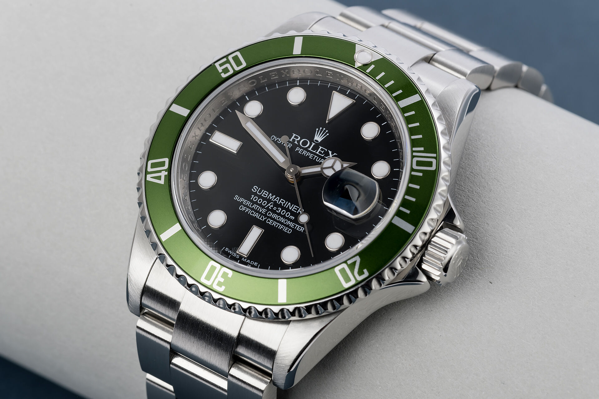 ref 16610LV | Olive Green 'RRR' Bezel | Rolex Submariner Date