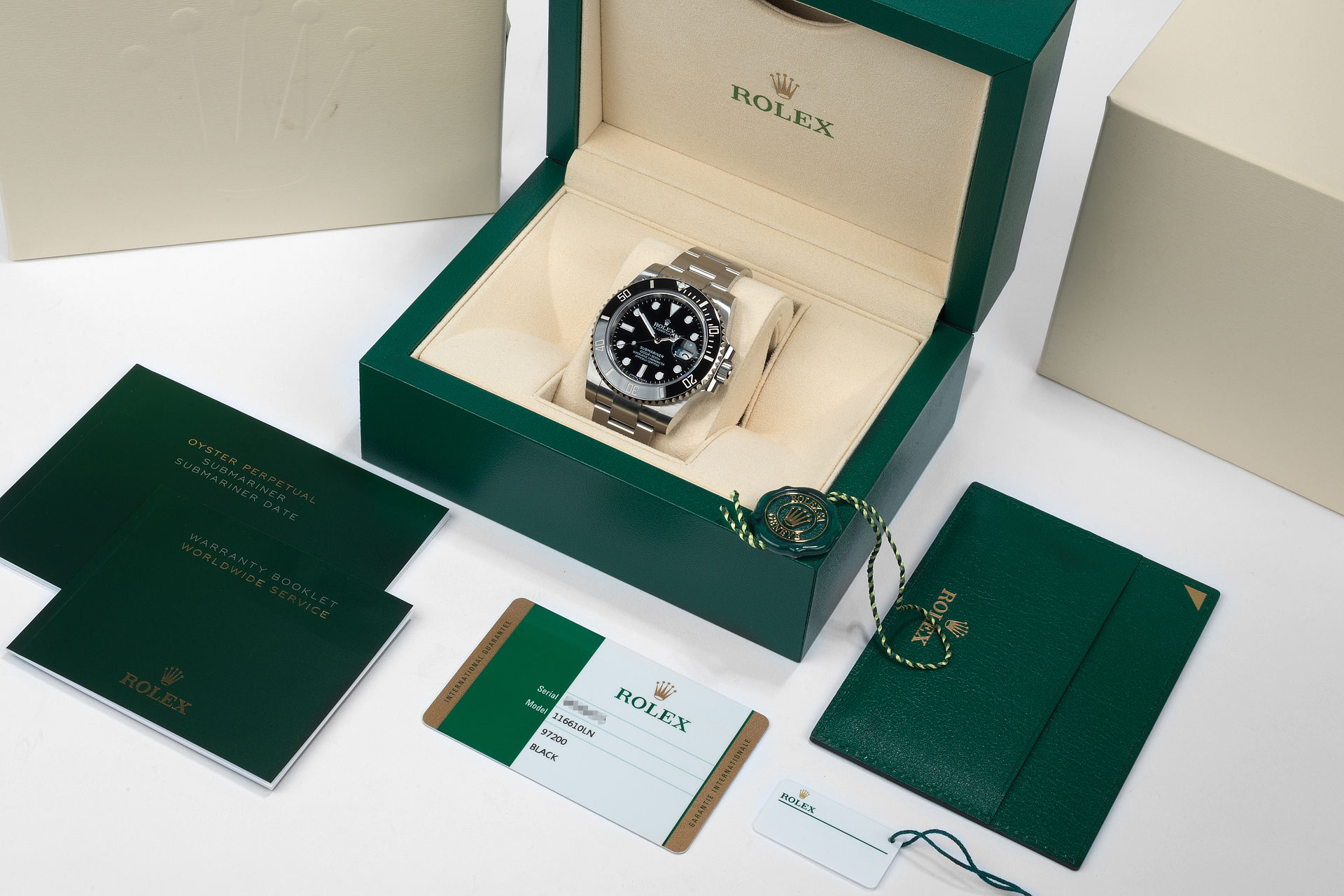 ref 116610LN | 'Brand New' 5 Year Rolex Warranty | Rolex Submariner Date