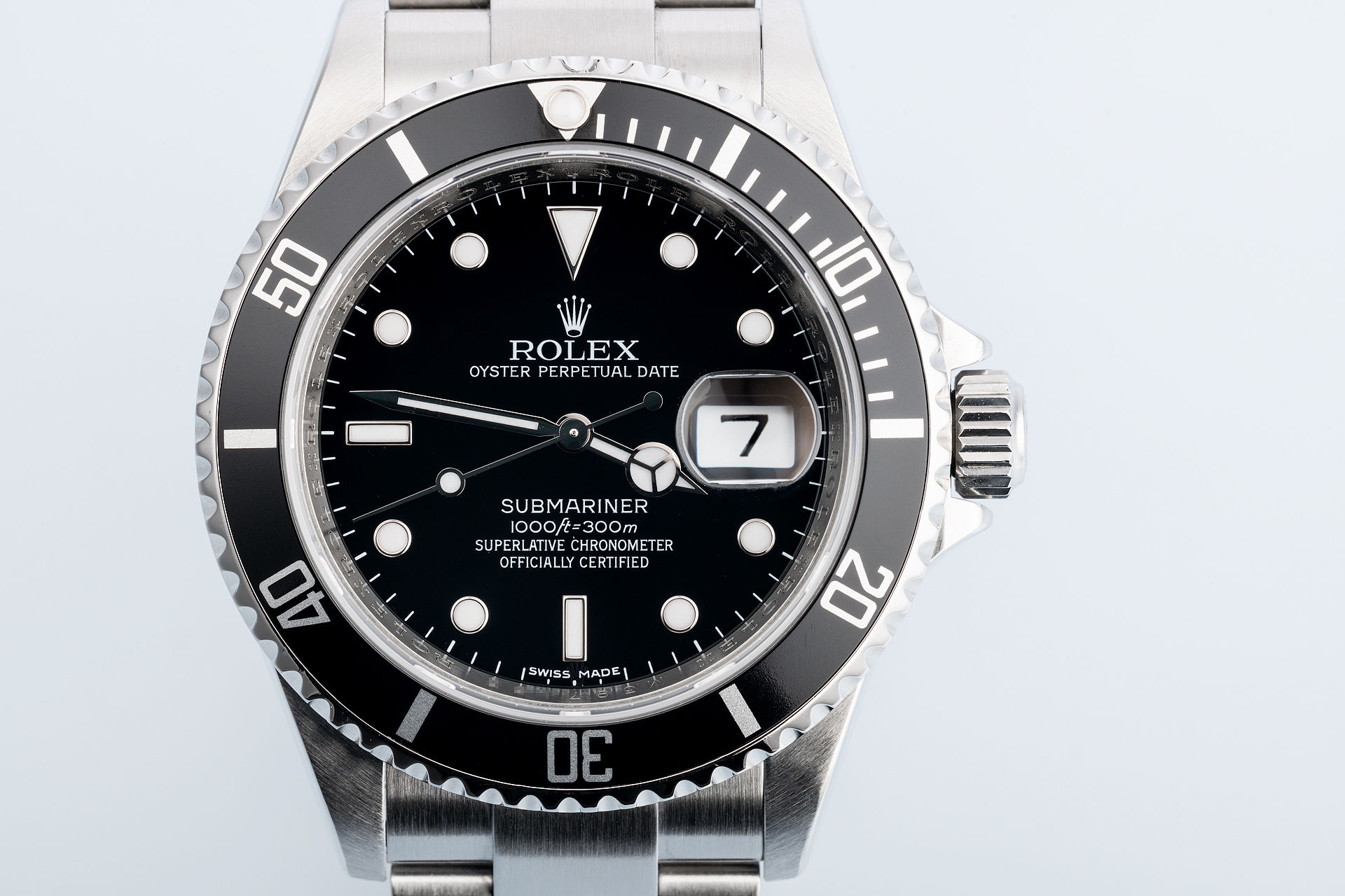 ref 16610 | Classic Model 'Anodised Bezel' | Rolex Submariner Date