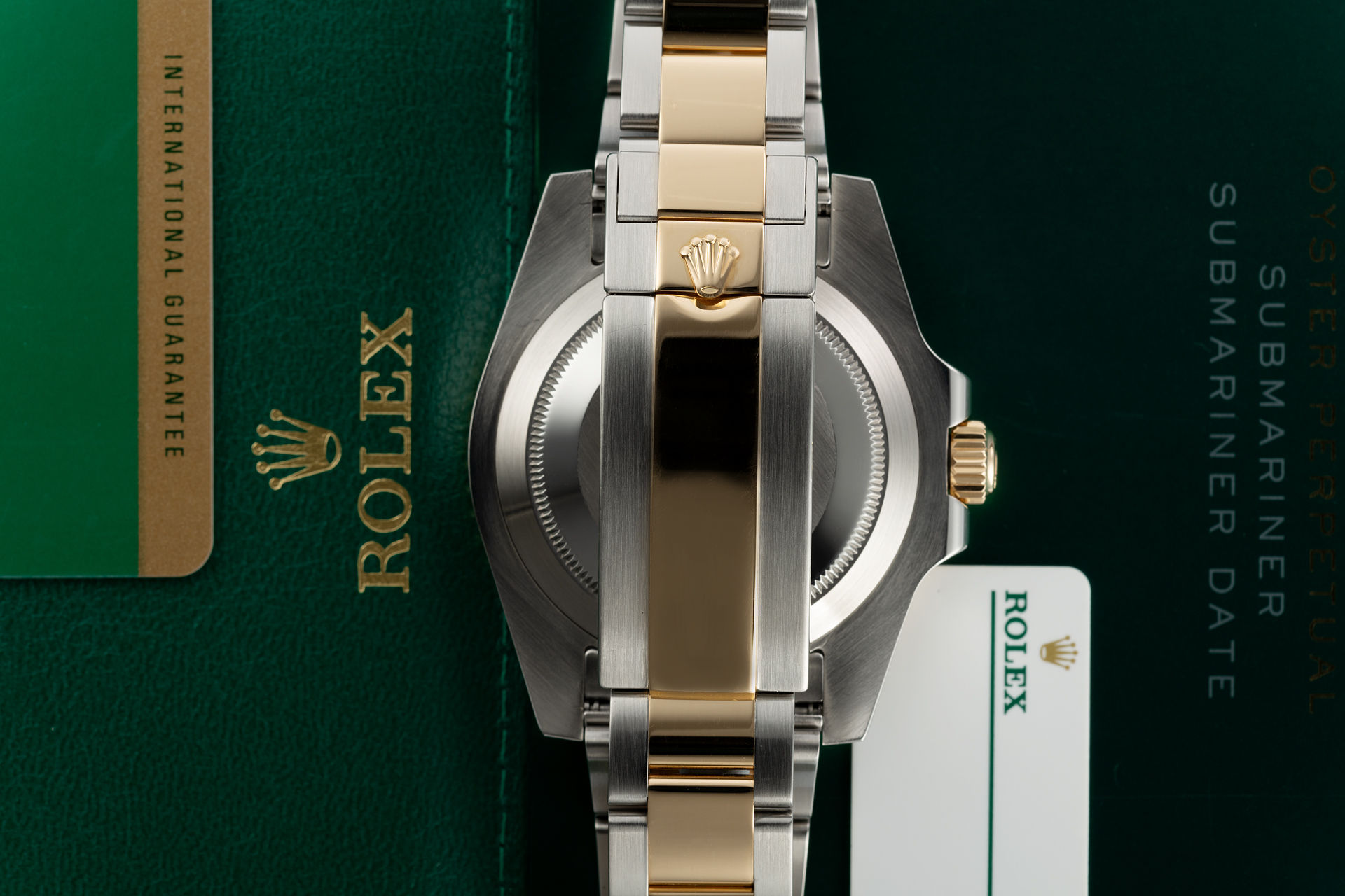 ref 116613LN | 'Cerachrom Bezel' Gold & Steel | Rolex Submariner Date