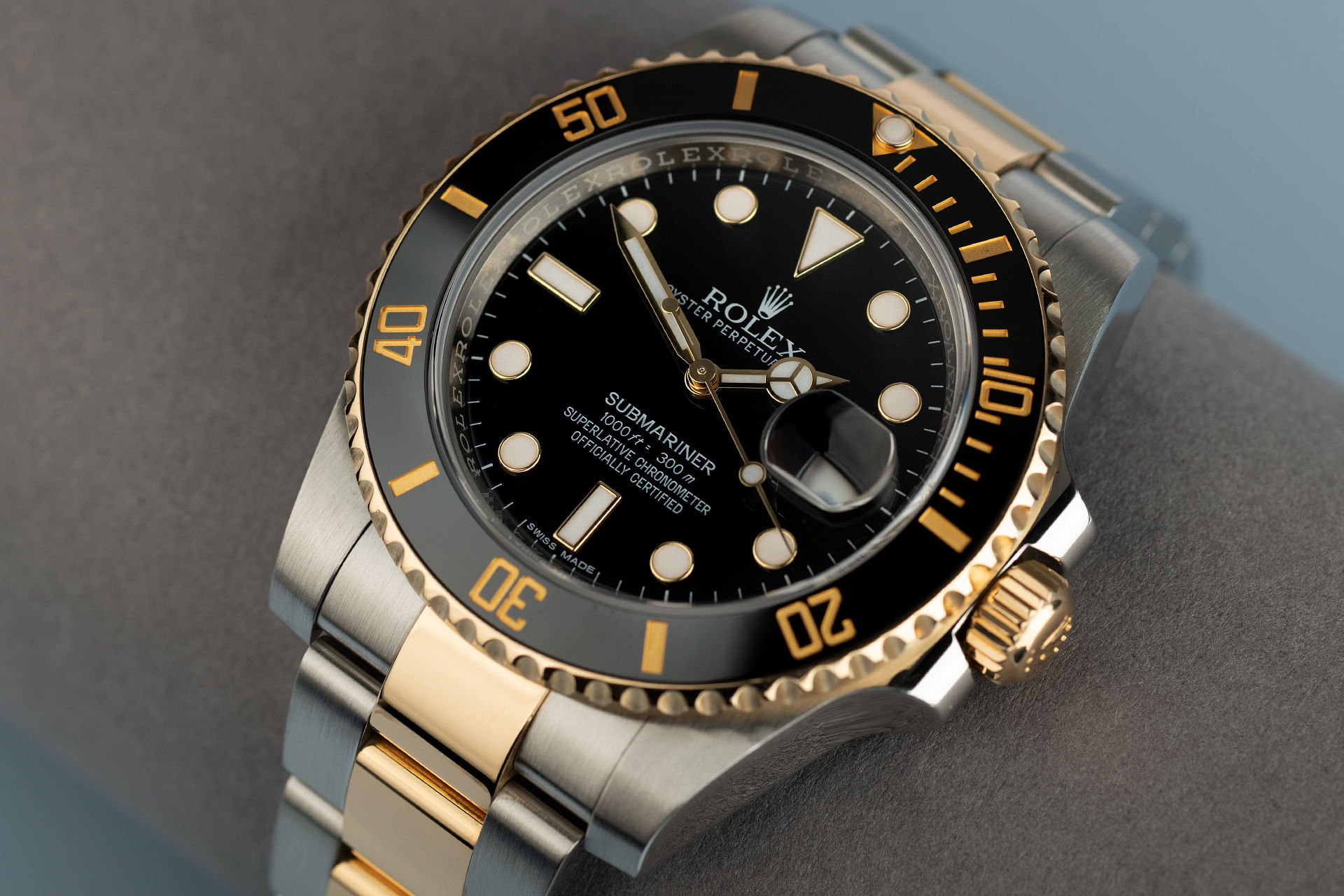 ref 116613LN | 'Cerachrom Bezel' Gold & Steel | Rolex Submariner Date