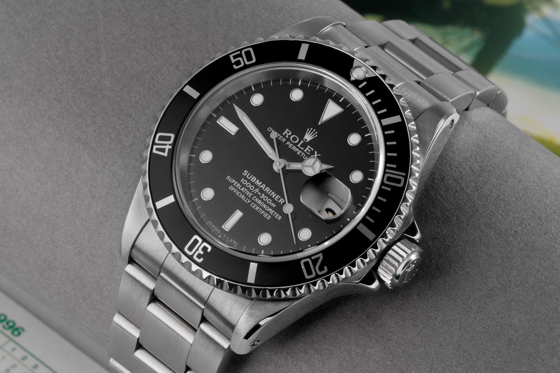 ref 16610 | 'Complete Set' W-Series | Rolex Submariner Date