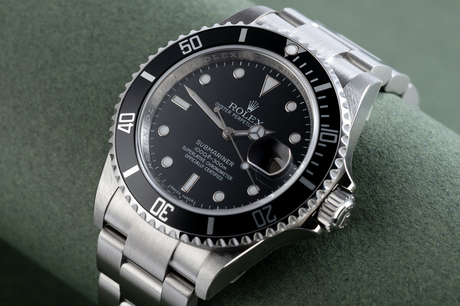 ref 16610 | Factory Stickered 'RRR' | Rolex Submariner Date