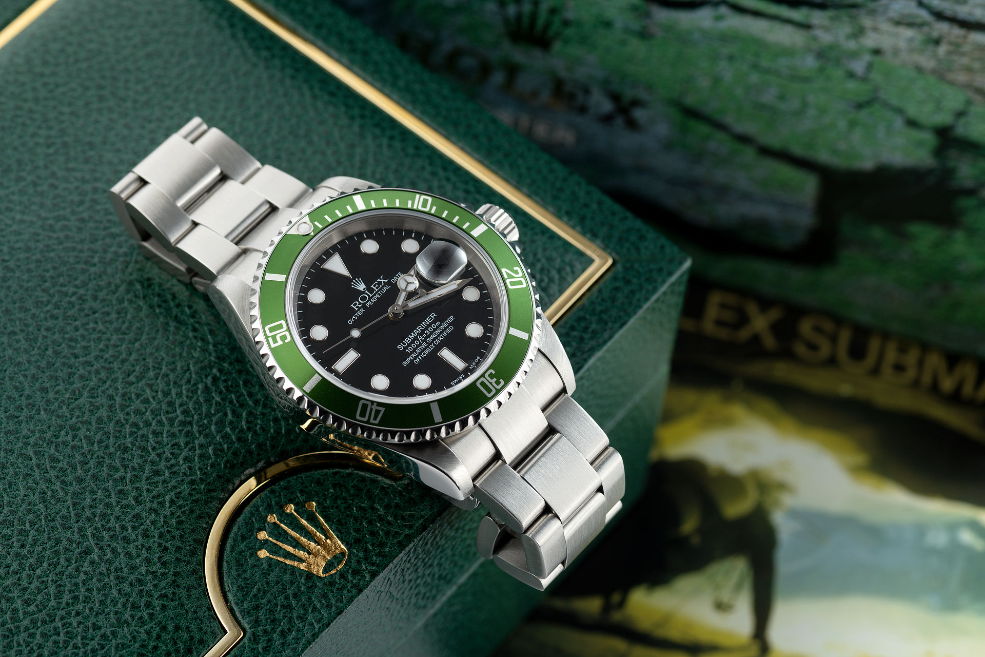 First Series - "Flat 4" | ref 16610LV | Rolex Submariner Date