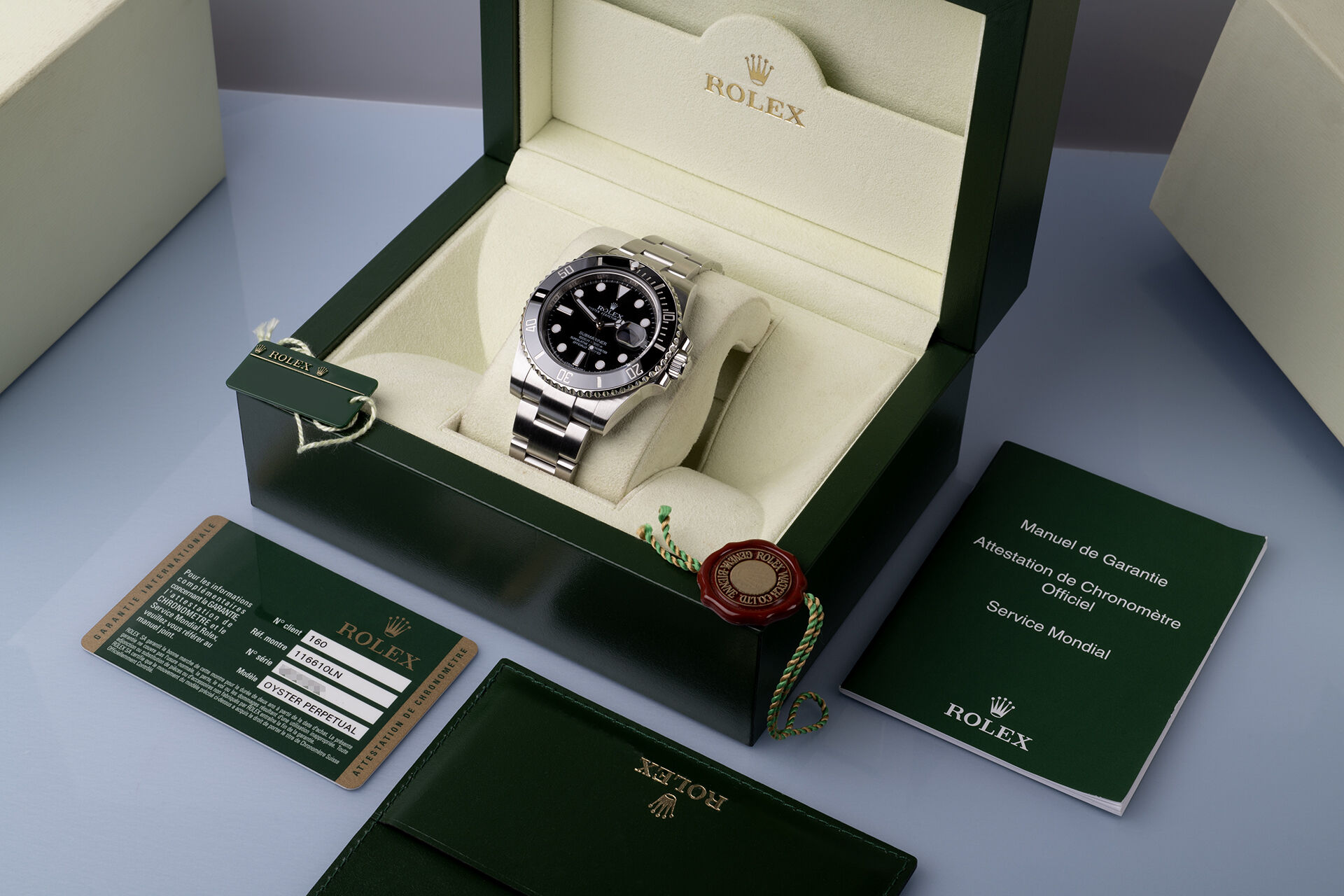 ref 116610LN | No Longer In Production | Rolex Submariner Date