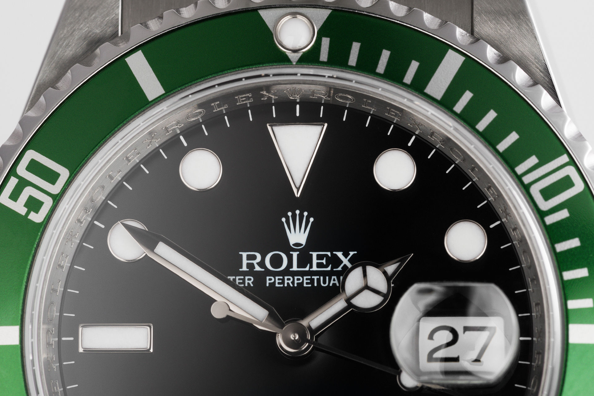 ref 16610LV | Full Set 'Kermit' | Rolex Submariner Date