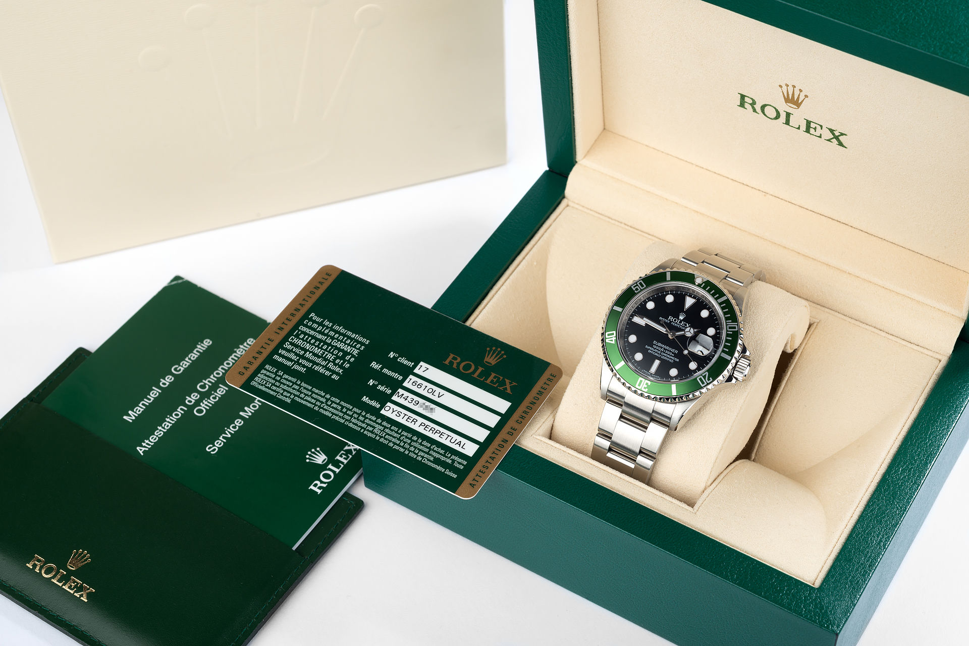 ref 16610LV | Full Set 'RRR' Green Bezel | Rolex Submariner Date