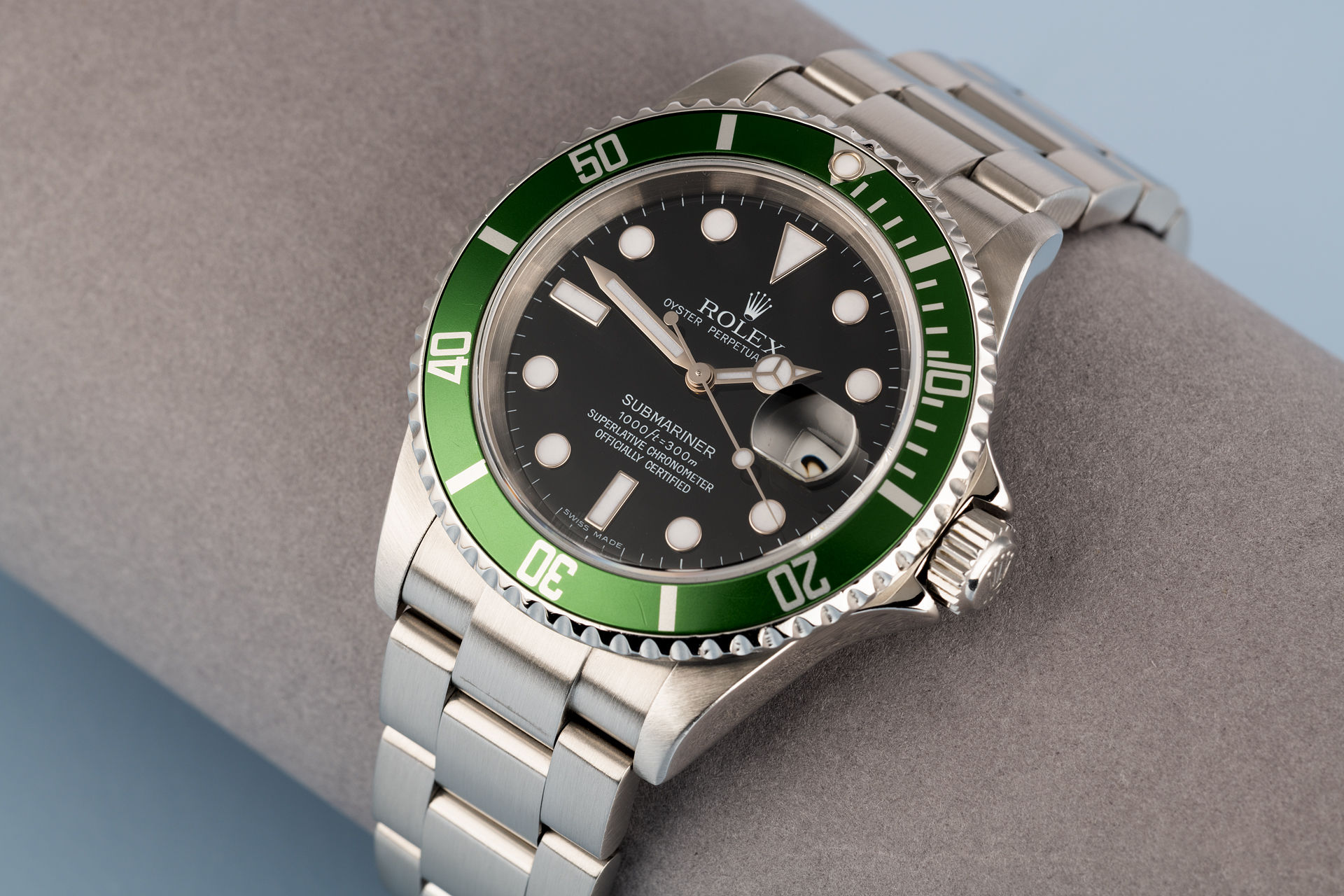 ref 16610LV | Green bezel 'Full Set' | Rolex Submariner Date