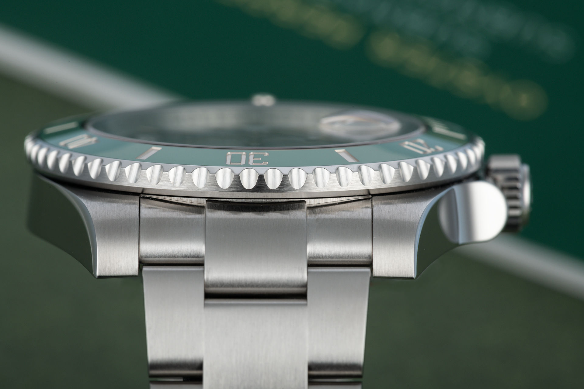 ref 116610LV | Green Cerachrom Bezel | Rolex Submariner Date