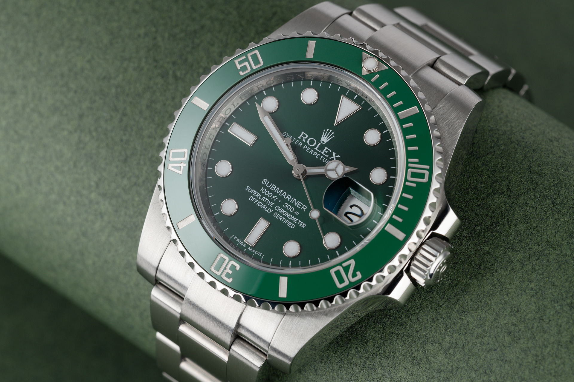 ref 116610LV | 'Hulk' Box & Certificate | Rolex Submariner Date