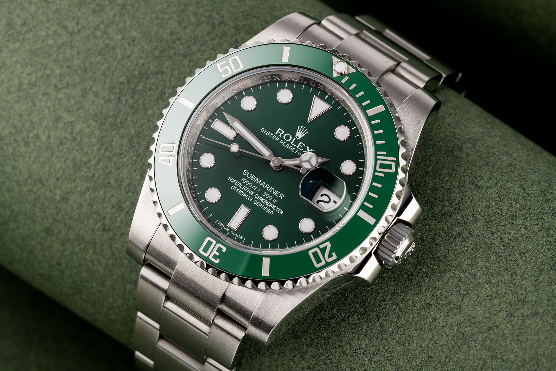 Rolex Submariner Date Watches | ref 116610LV | 'Hulk' Complete Set ...