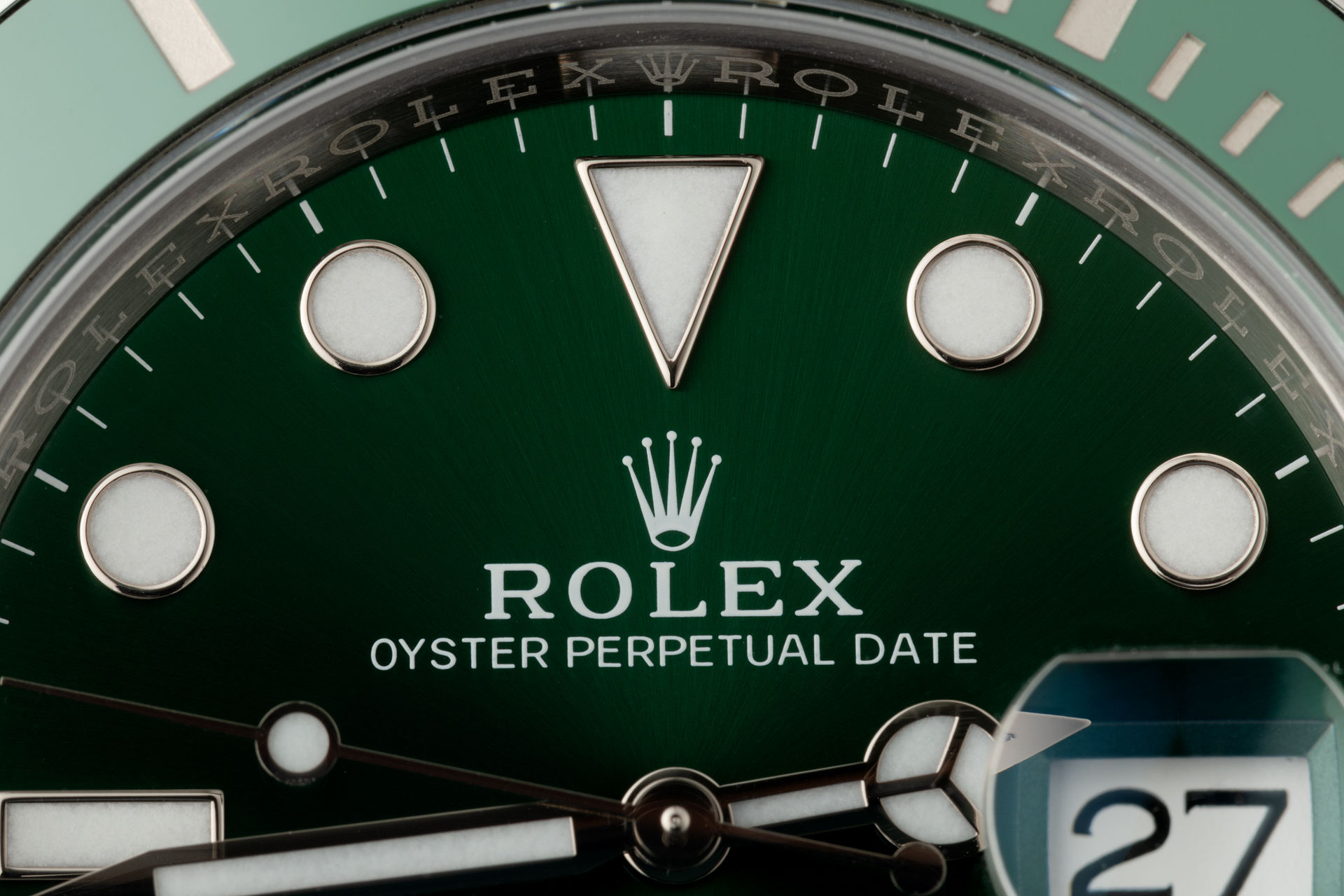 Latest Green Cerachrom Bezel | ref 116610LV | Rolex Submariner Date
