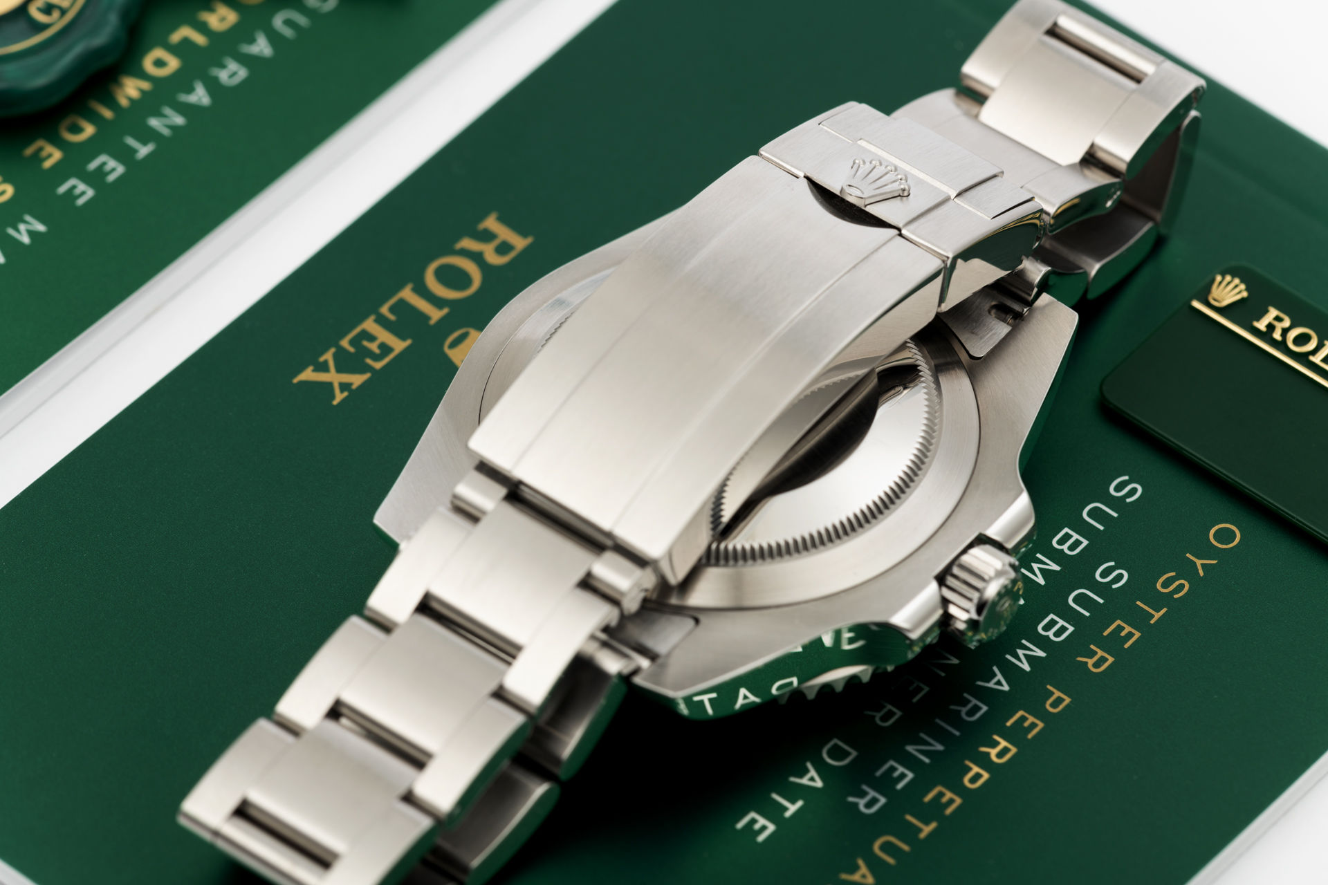 Latest Model 'Cerachrom Bezel' | ref 116610LN | Rolex Submariner Date