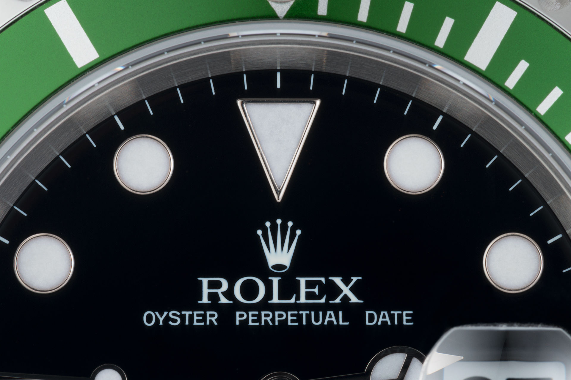 ref 16610LV | 'Mk IV' Green Bezel | Rolex Submariner Date
