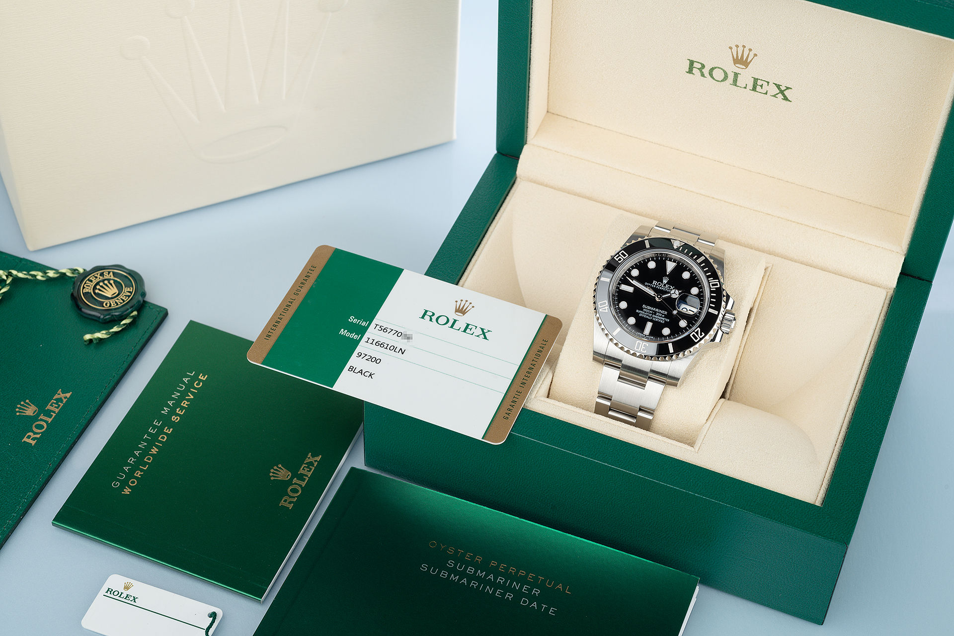 ref 116610LN | Original Box & Certificate | Rolex Submariner Date