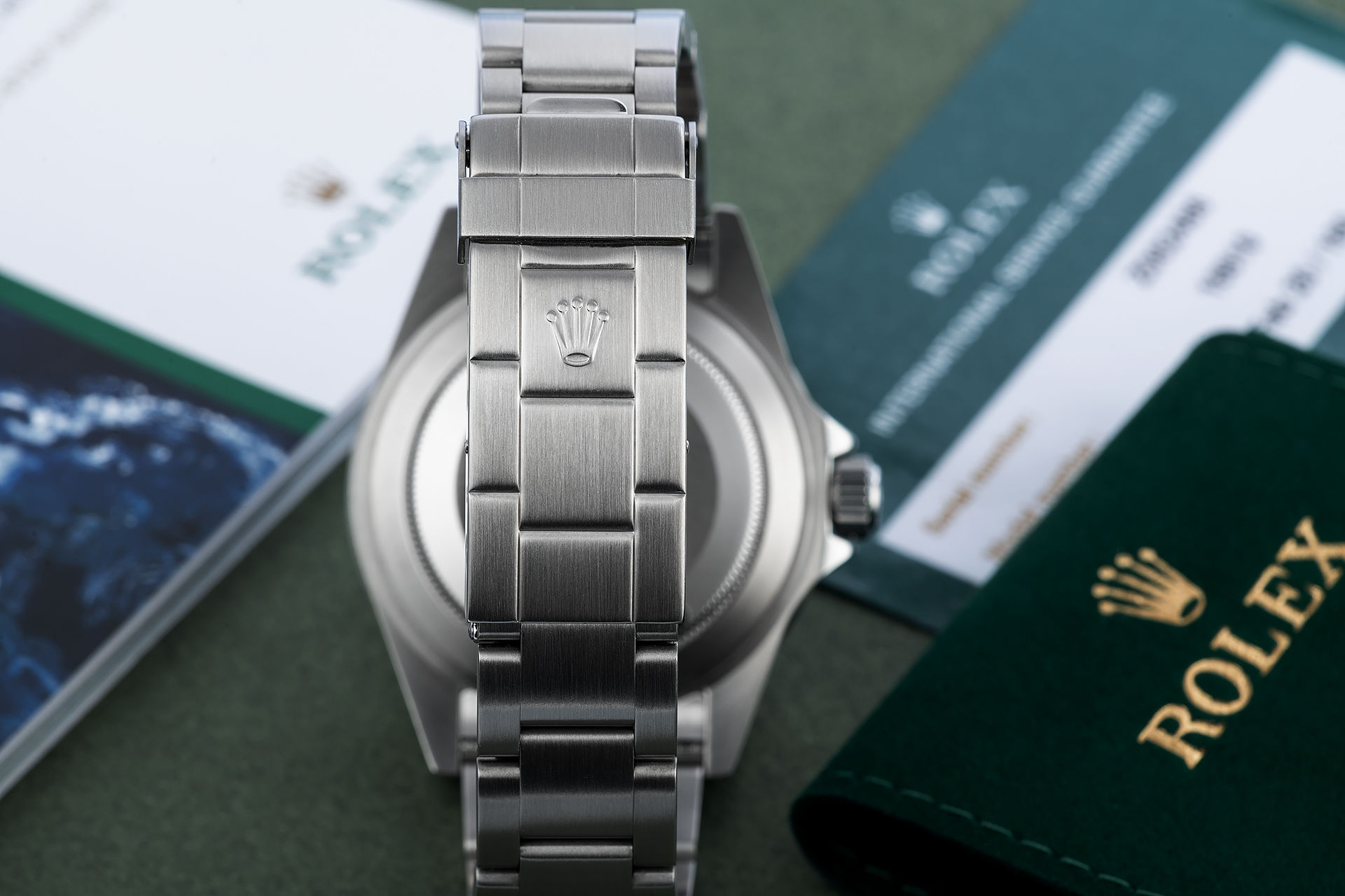 ref 16610 | 'Rolex Service Warranty to 2022' | Rolex Submariner Date