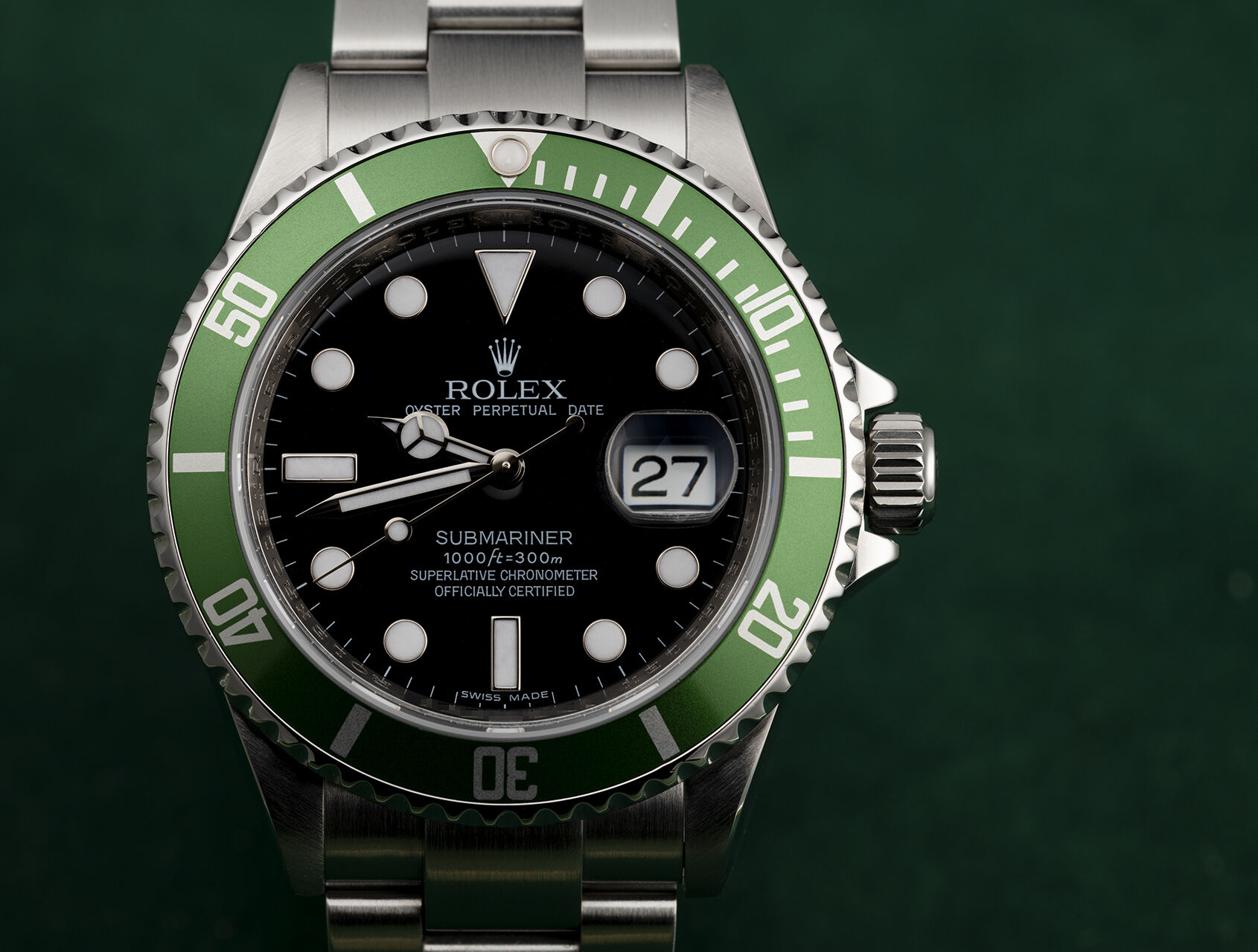 ref 16610LV | 'RRR' Box & Certificate | Rolex Submariner Date