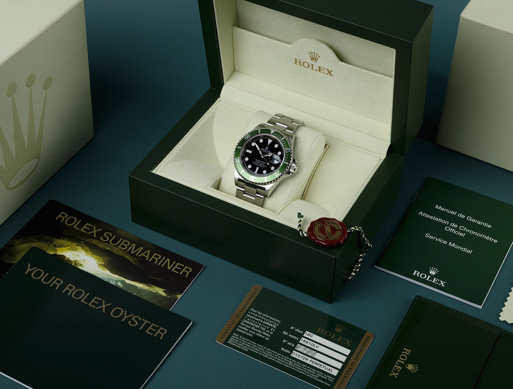 ref 16610LV | RRR - UK Retailed | Rolex Submariner Date