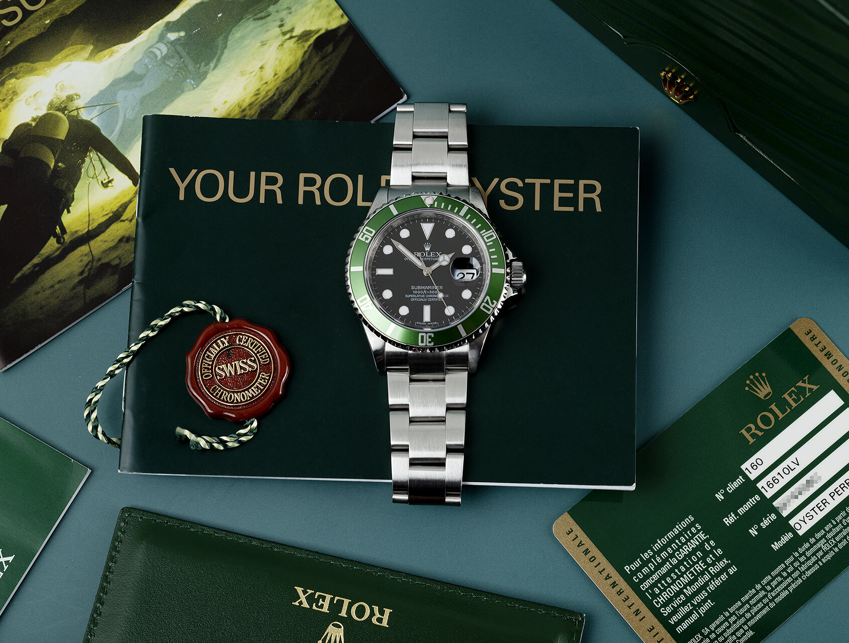 ref 16610LV | RRR - UK Retailed | Rolex Submariner Date