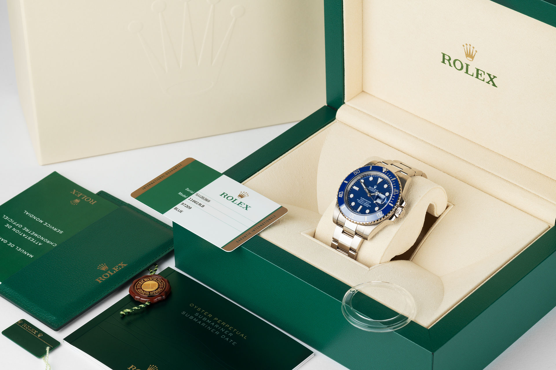 ref 116619LB | Box & Certificate | Rolex Submariner Date