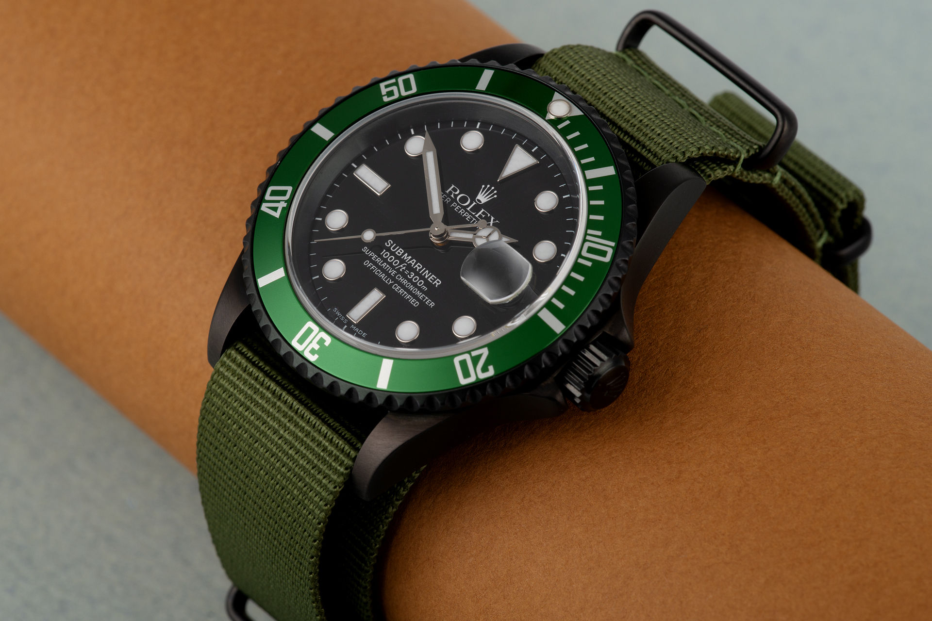 ref 16610LV | Special Blackened Edition | Rolex Submariner Date