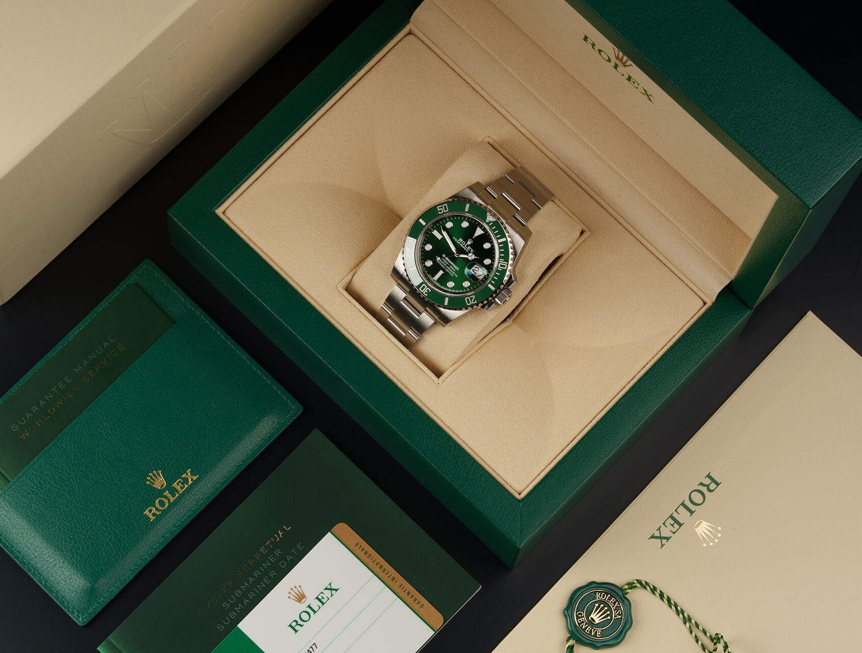 ref 116610LV | Submariner Date | Rolex Submariner Date