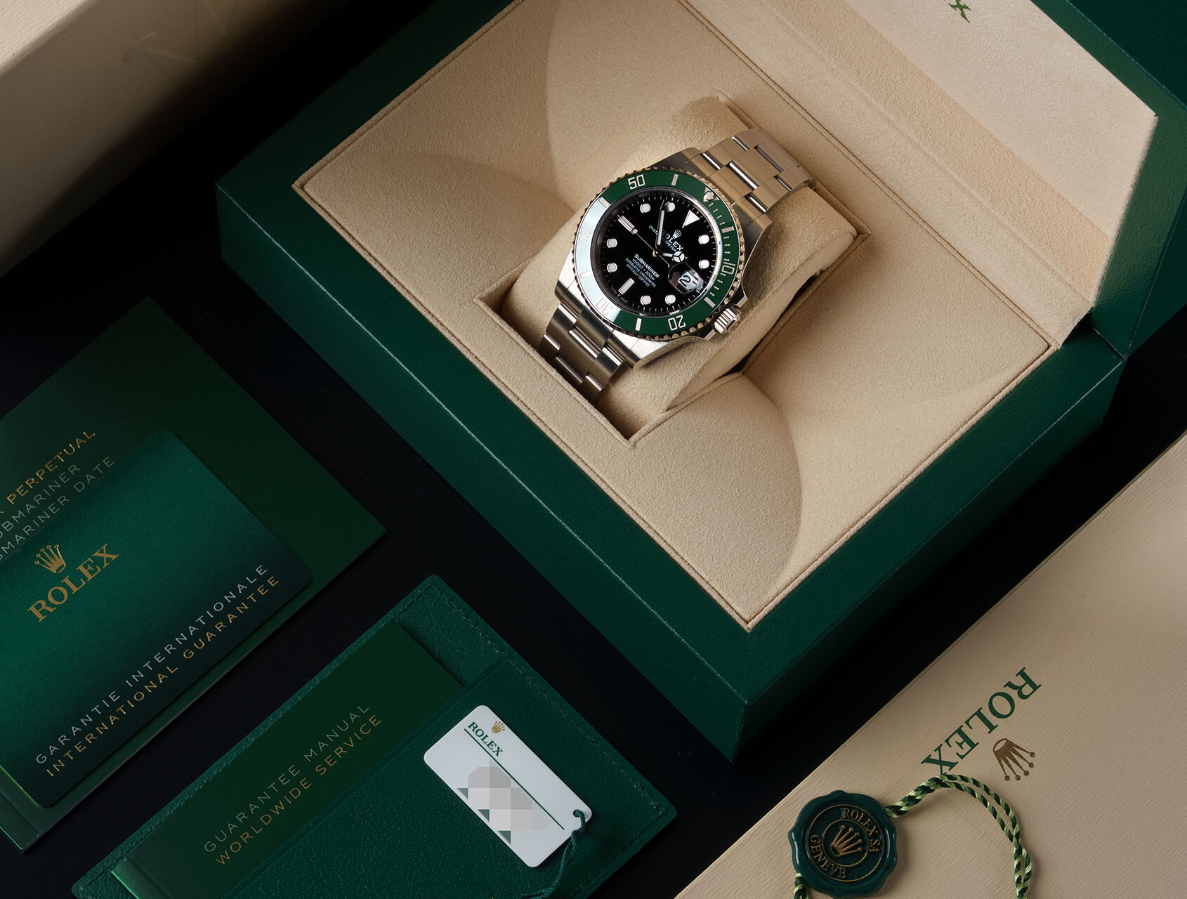 ref 126610LV | Submariner Date | Rolex Submariner Date