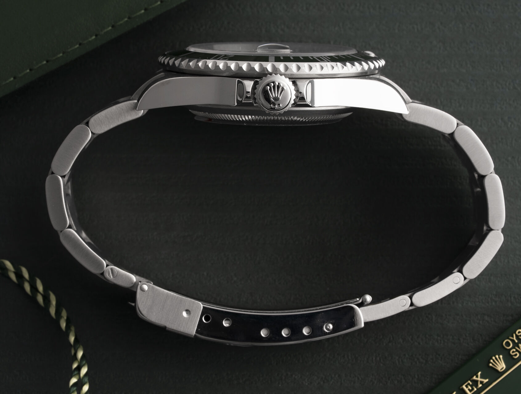 ref 16610LV | 16610LV - Kermit | Rolex Submariner Date